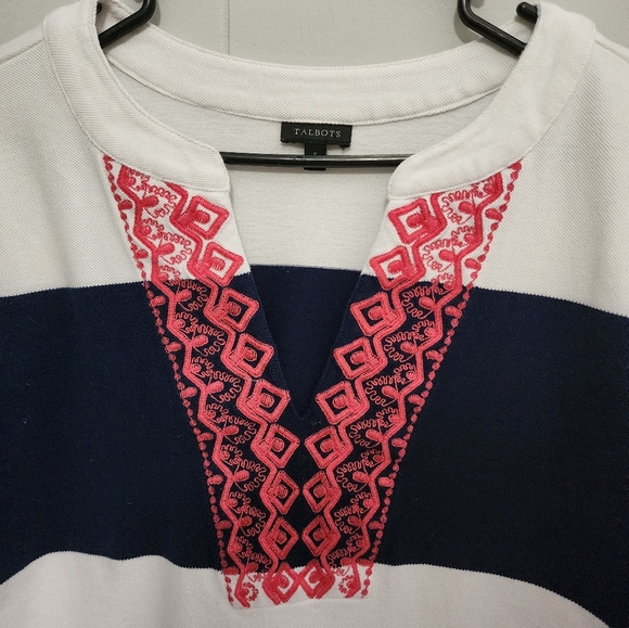 Talbolts Beautiful Preppy Striped V Neck Dress - Picture 6 of 16